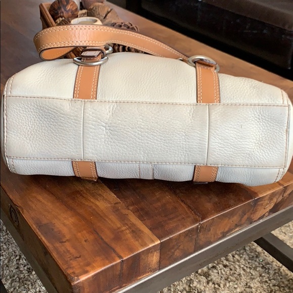 Coach Tote - Picture 10 of 11